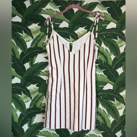SUPERDOWN Tie Strap Mini Dress White Brown Stripes New NWT Revolve Size Medium - Picture 16 of 16